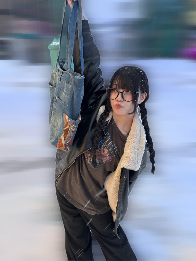 https://s.cheerz.fan/posts/109899/post-contents/30753/2f4980f0e3d228a11b12385c708745ec.jpg