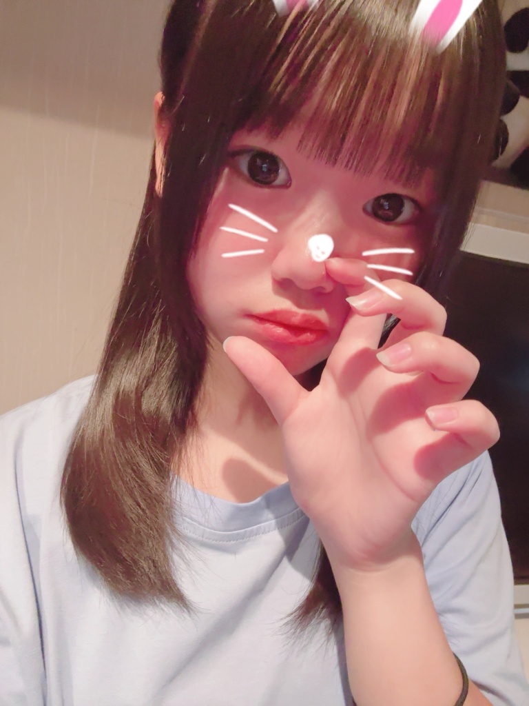 https://s.cheerz.fan/posts/189097/bf848ef277aa6dfe579f4f54db480212.jpg