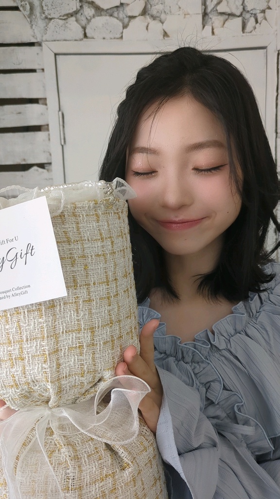 67727636c1602df10cc086c6d7422eea